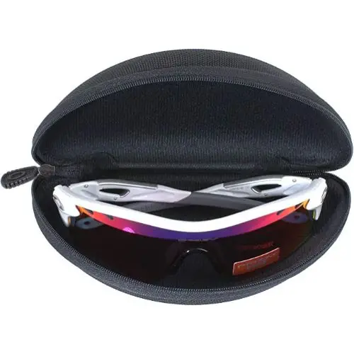 Oakley - Medium Soft Vault 1