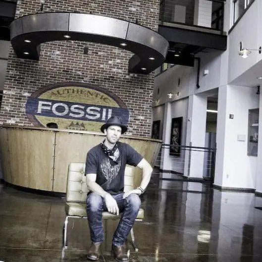 Fossil Long Live Vintage Campaign 1