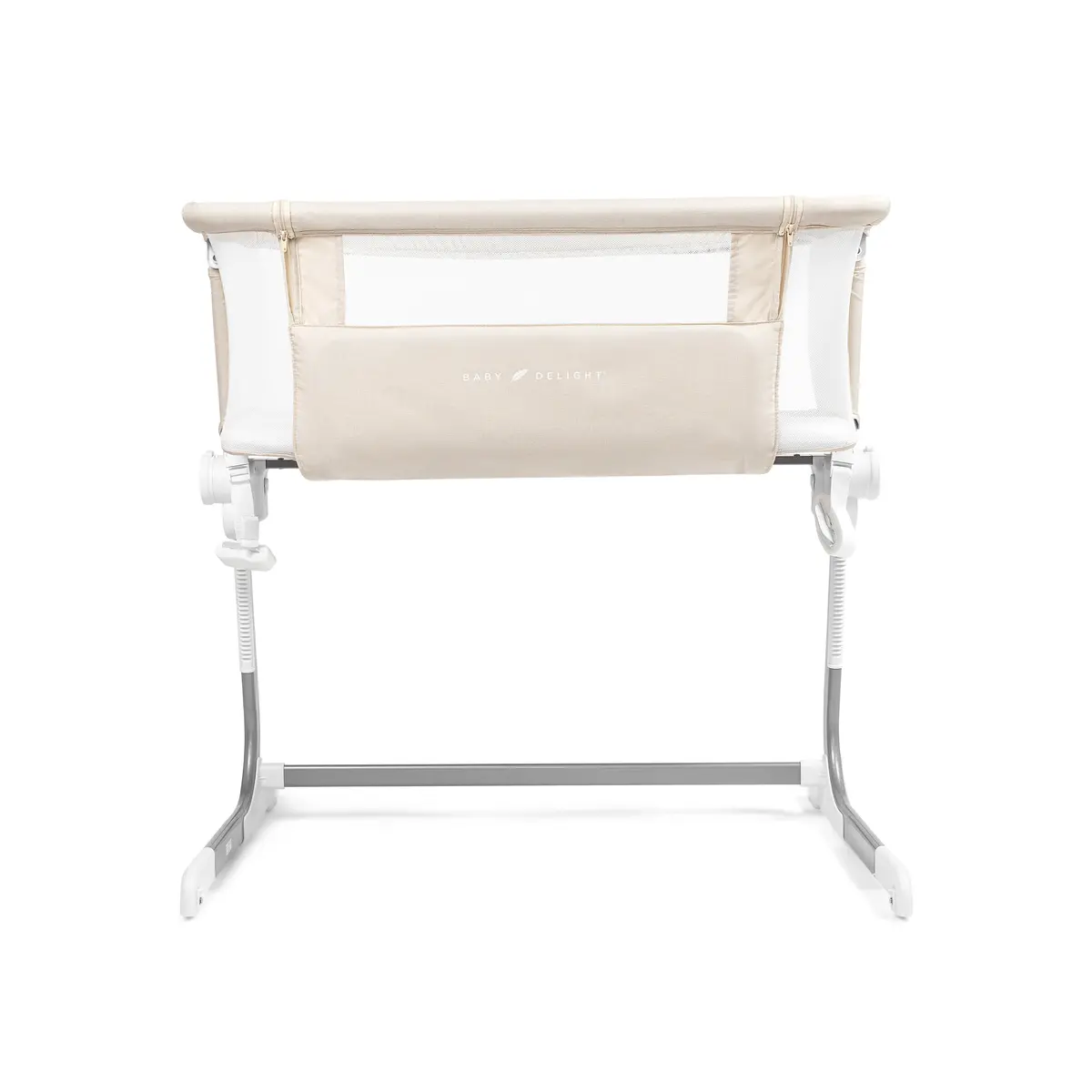 Beside Me™ Dreamer Bassinet & Bedside Sleeper 1
