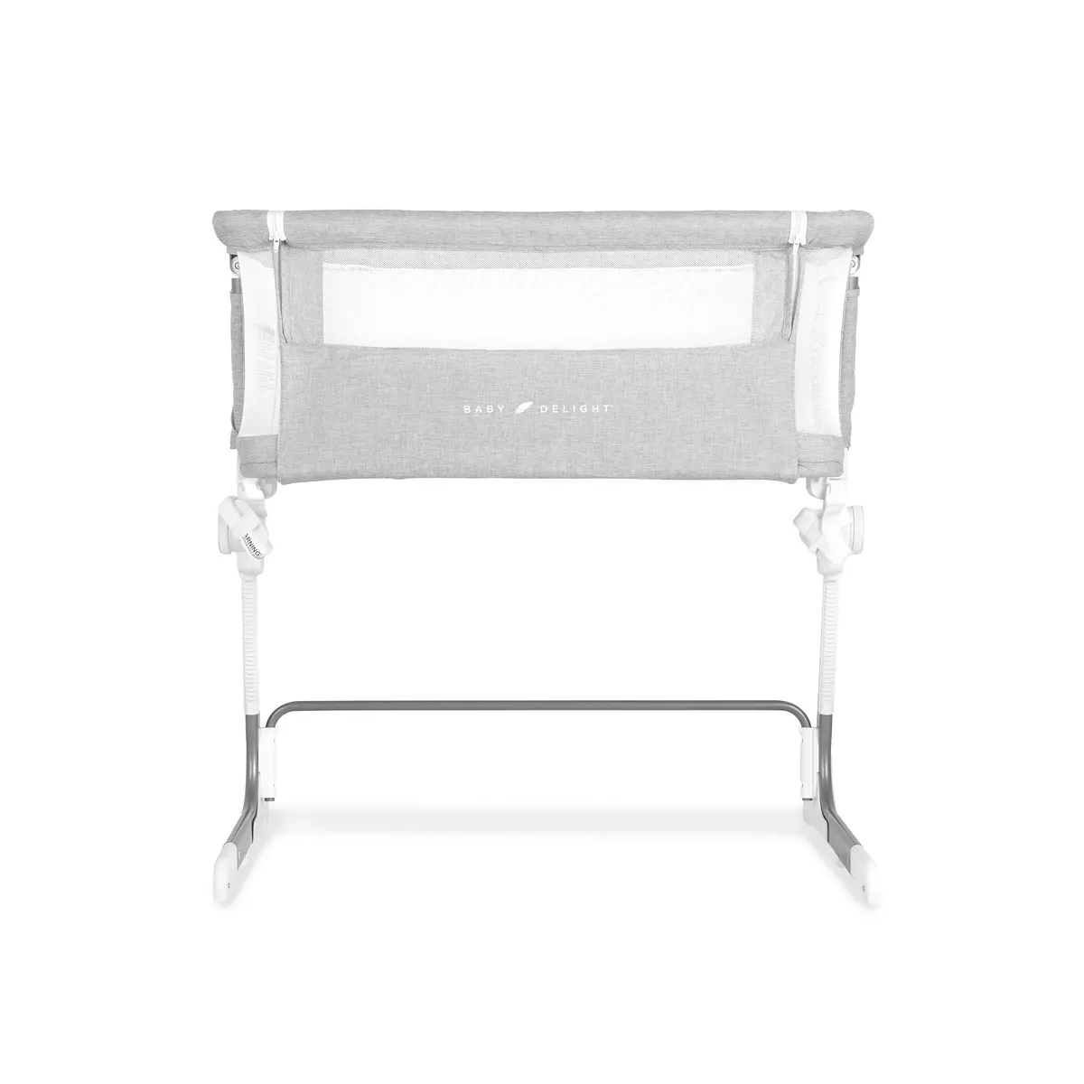 Beside Me™ Dreamer Bassinet & Bedside Sleeper 1
