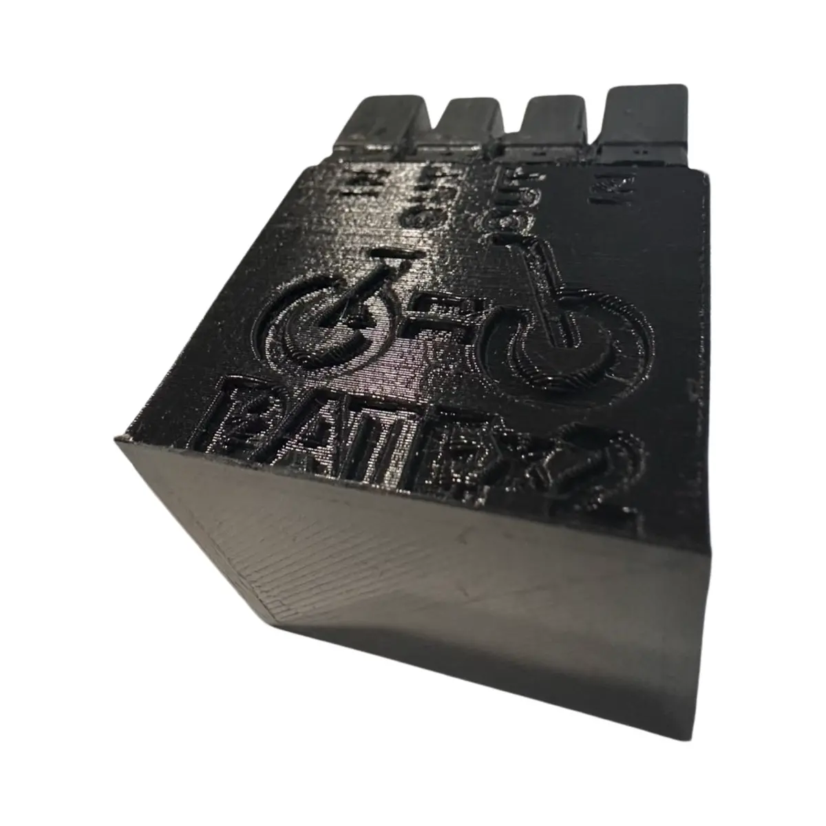 Datex2 Dx4 (30A Continuous, 60A Max) 4X Input Dual 4X Output Battery Balancer 1