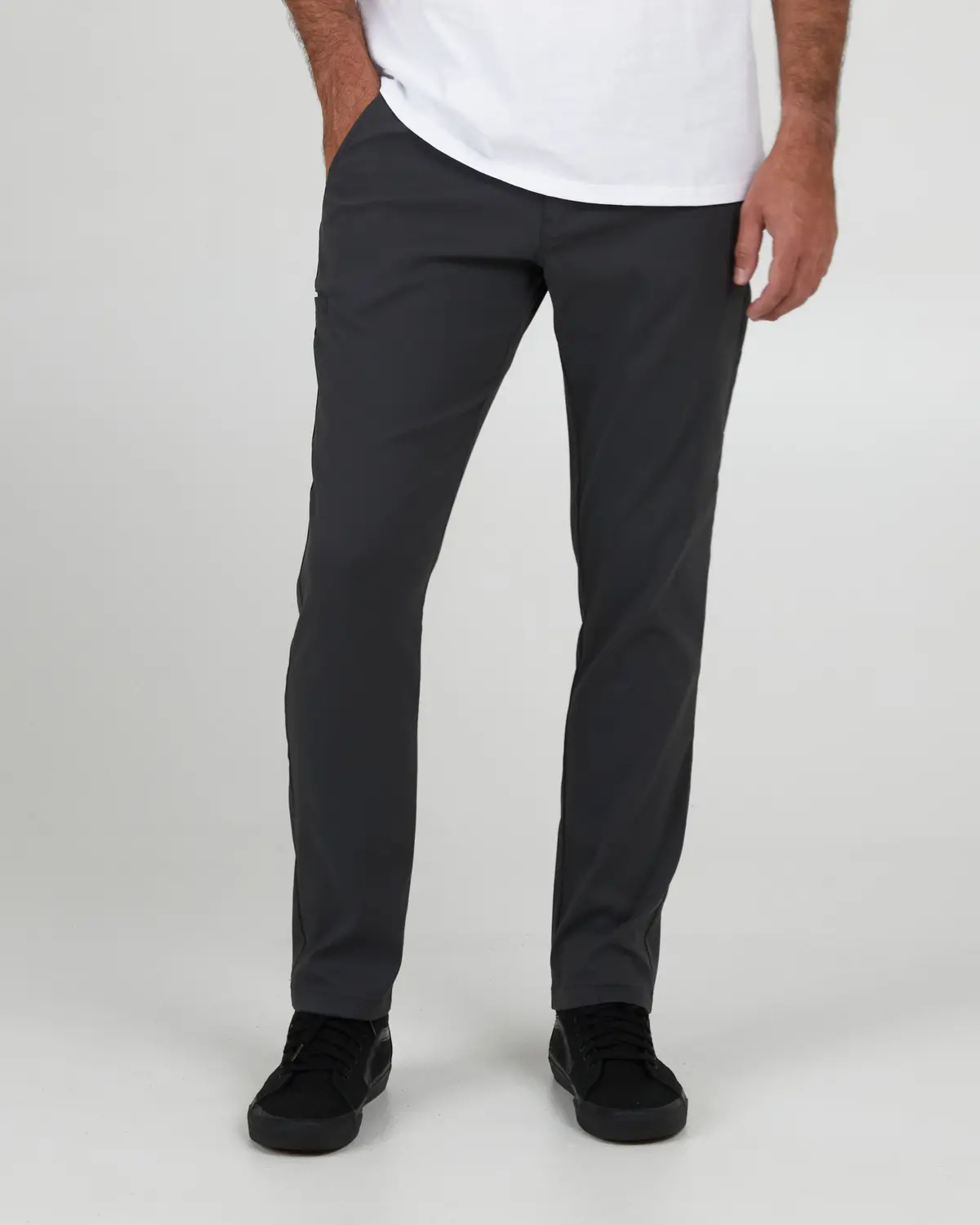 Salty Crew Midway Tech Pant 1