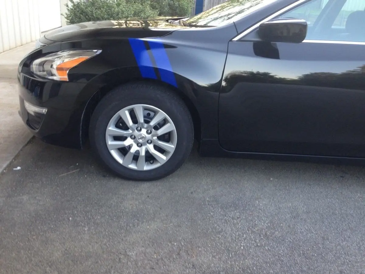 Nissan Maxima Dual Fender Stripe Kit 3