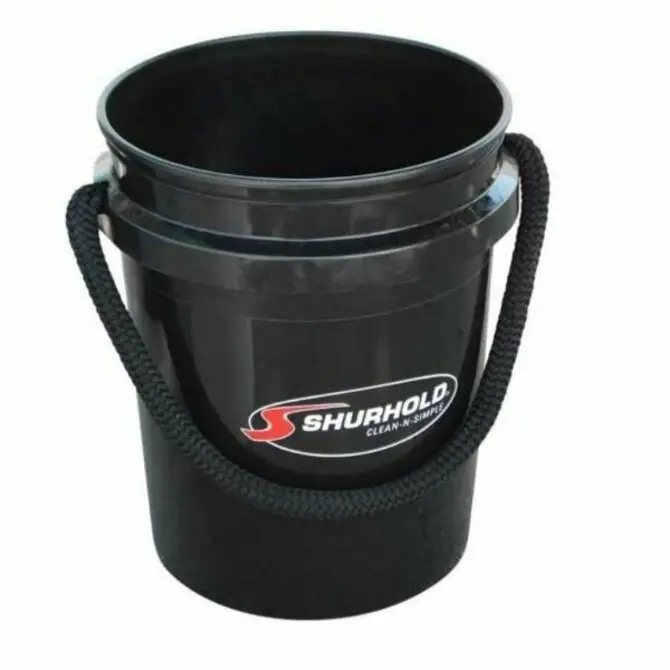 Shurhold - World's Best Rope Handle Bucket - 5 Gallon 1